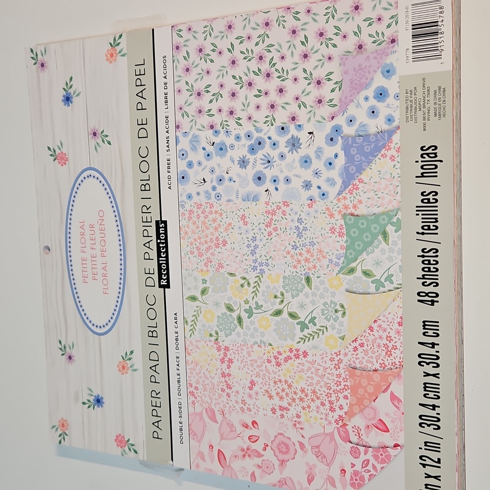 Petite Floral Double sided Card Stock